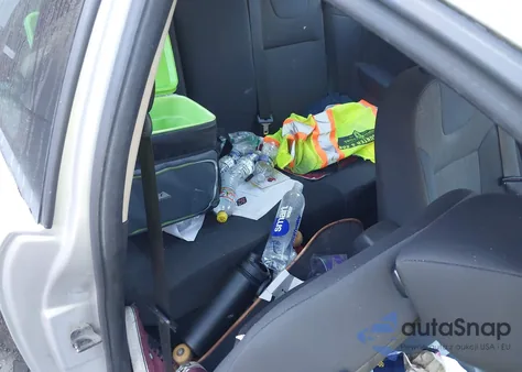 2008 Ford Focus Se из США, поврежденный, VIN 1FAHP33N18W158532